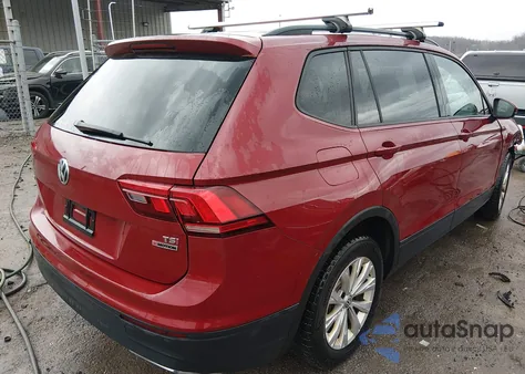 2018 Volkswagen Tiguan 2.0T S из США, поврежденный, VIN 3VV0B7AX1JM021096